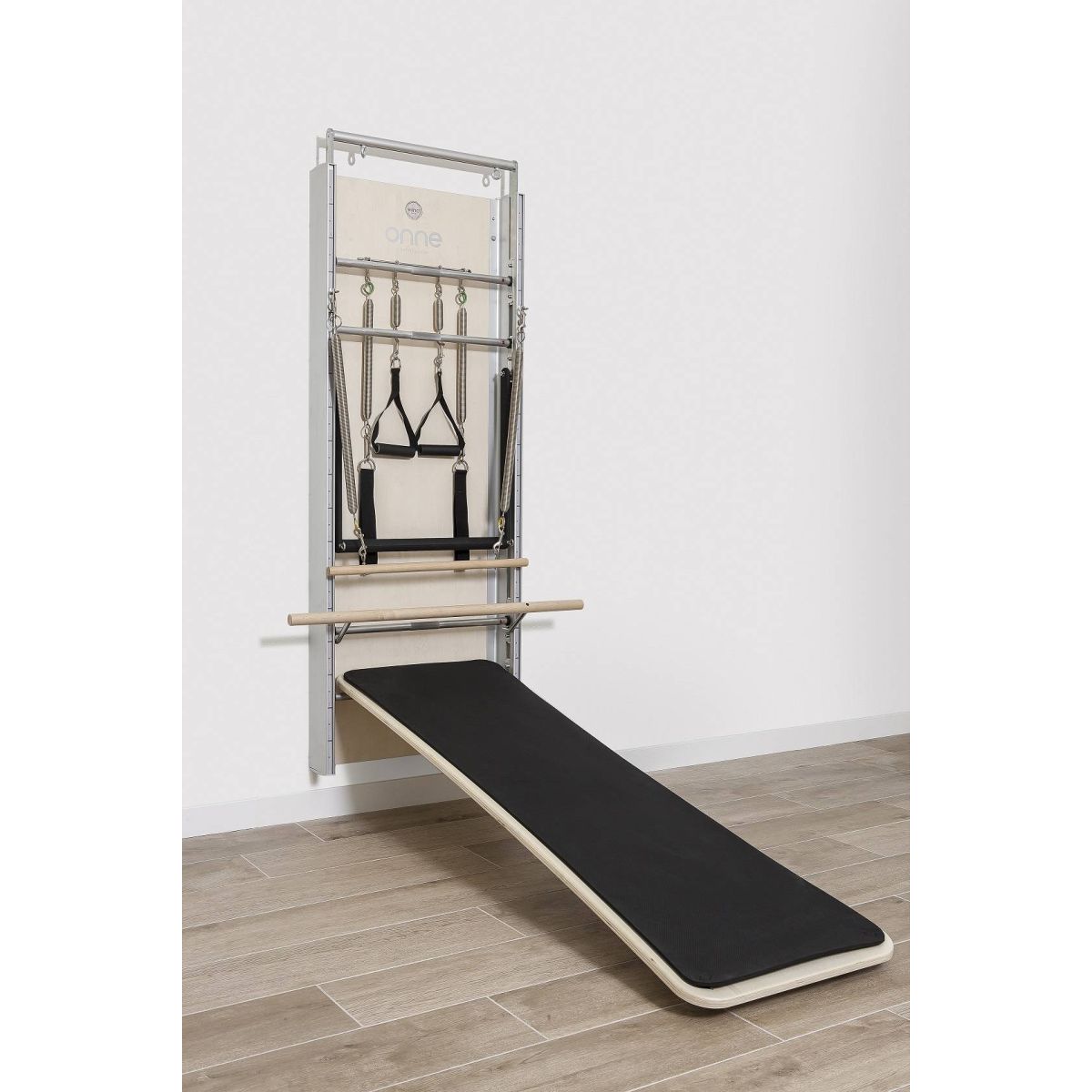 Onne Wall Unit